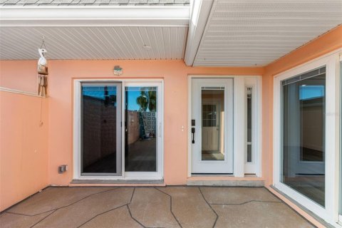 Villa ou maison à vendre à Saint Petersburg, Floride: 2 chambres, 154.22 m2 № 2128338 - photo 7