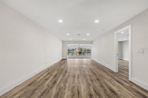 Villa ou maison à vendre à Saint Petersburg, Floride: 2 chambres, 154.22 m2 № 2128338 - photo 14