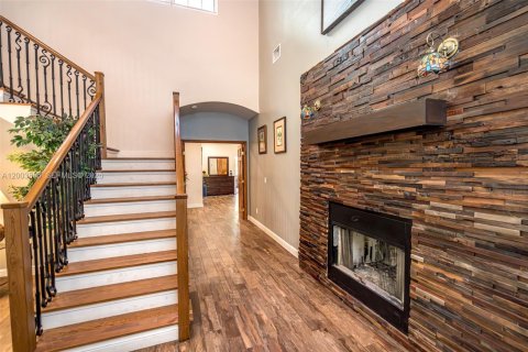 House in Fort Lauderdale, Florida 7 bedrooms, 536.51 sq.m. № 2068659 - photo 29