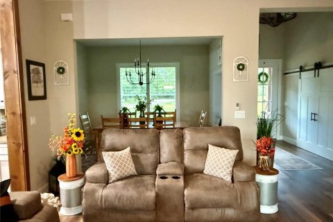 Купить виллу или дом в Буннелл, Флорида 6 комнат, 268.95м2, № 1900236 - фото 15