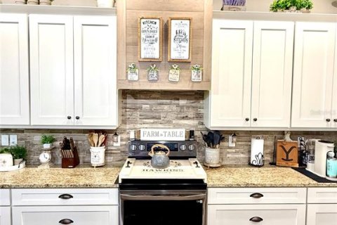 Купить виллу или дом в Буннелл, Флорида 6 комнат, 268.95м2, № 1900236 - фото 24