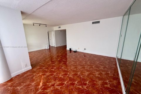 Copropriété à louer à Miami Beach, Floride: 1 chambre, 85.47 m2 № 2061683 - photo 8