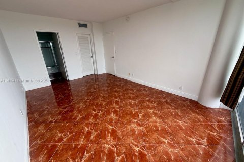 Copropriété à louer à Miami Beach, Floride: 1 chambre, 85.47 m2 № 2061683 - photo 14