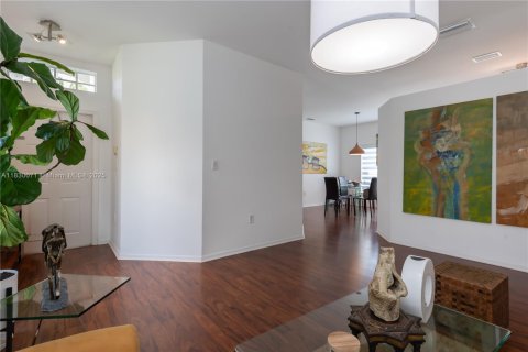 House in Weston, Florida 3 bedrooms, 138.89 sq.m. № 1804423 - photo 26