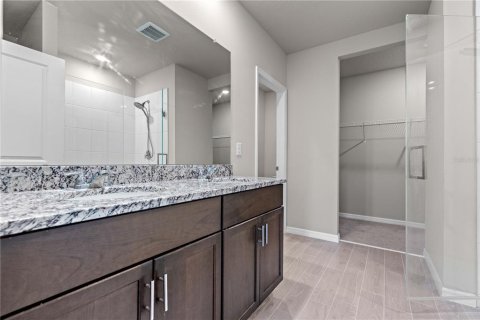 Casa en venta en Zephyrhills, Florida, 3 dormitorios, 139.91 m2 № 1858020 - foto 18