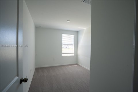Casa en venta en Fort Myers, Florida, 3 dormitorios № 1807052 - foto 8