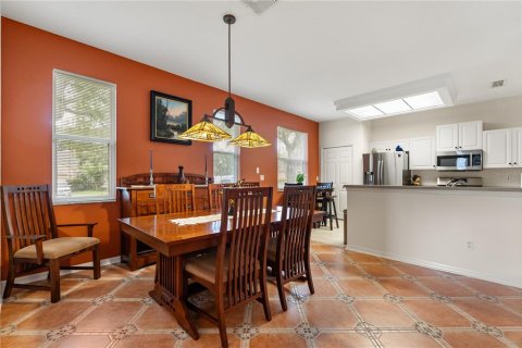 House in Clermont, Florida 3 bedrooms, 194.35 sq.m. № 1784926 - photo 6