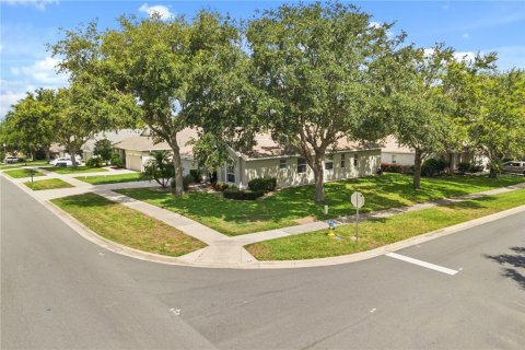 House in Clermont, Florida 3 bedrooms, 194.35 sq.m. № 1784926 - photo 16