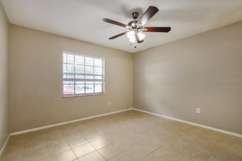 Casa en alquiler en Deltona, Florida, 3 dormitorios, 104.05 m2 № 2100061 - foto 8