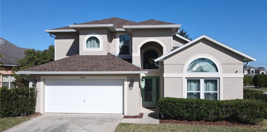 House in Kissimmee, Florida 6 bedrooms, 251.49 sq.m. № 1545309