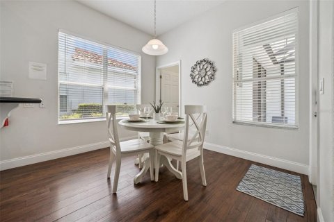 Villa ou maison à vendre à Kissimmee, Floride: 5 chambres, 230.12 m2 № 2221789 - photo 17