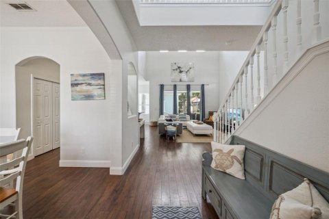 Villa ou maison à vendre à Kissimmee, Floride: 5 chambres, 230.12 m2 № 2221789 - photo 4
