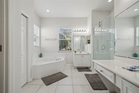 Villa ou maison à vendre à Kissimmee, Floride: 5 chambres, 230.12 m2 № 2221789 - photo 29