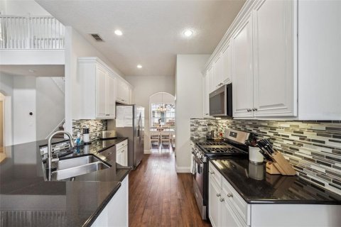 Villa ou maison à vendre à Kissimmee, Floride: 5 chambres, 230.12 m2 № 2221789 - photo 12