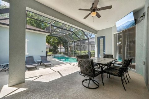 Villa ou maison à vendre à Kissimmee, Floride: 5 chambres, 230.12 m2 № 2221789 - photo 20