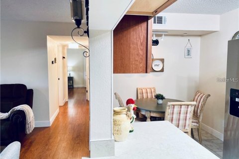 Copropriété à louer à Sanford, Floride: 2 chambres, 95.22 m2 № 2167664 - photo 9