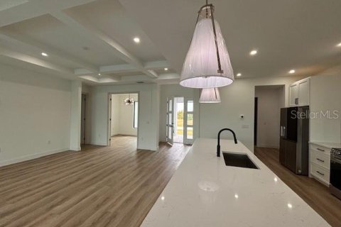 Casa en alquiler en Rotonda, Florida, 3 dormitorios, 208.1 m2 № 1673406 - foto 5