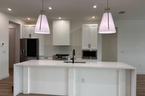 Casa en alquiler en Rotonda, Florida, 3 dormitorios, 208.1 m2 № 1673406 - foto 7