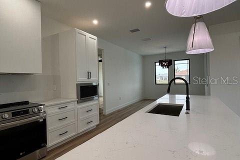 Casa en alquiler en Rotonda, Florida, 3 dormitorios, 208.1 m2 № 1673406 - foto 6