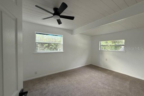 Casa en alquiler en Windermere, Florida, 2 dormitorios, 1615.29 m2 № 1904376 - foto 7