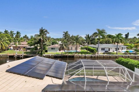 House in Fort Lauderdale, Florida 2 bedrooms, 162.86 sq.m. № 2392768 - photo 20