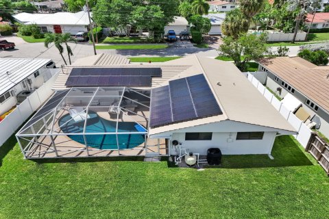 House in Fort Lauderdale, Florida 2 bedrooms, 162.86 sq.m. № 2392768 - photo 22