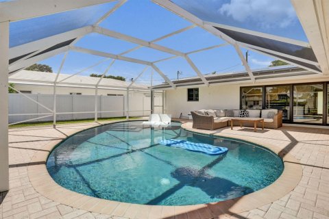 House in Fort Lauderdale, Florida 2 bedrooms, 162.86 sq.m. № 2392768 - photo 5