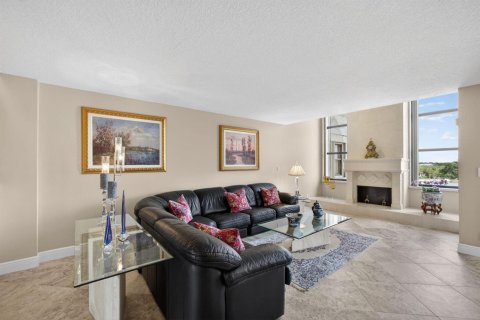 Condo in North Palm Beach, Florida, 2 bedrooms  № 2247600 - photo 20