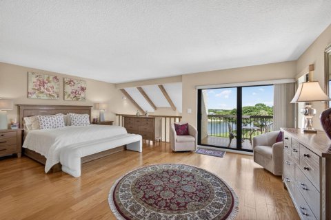 Condo in North Palm Beach, Florida, 2 bedrooms  № 2247600 - photo 28
