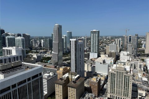 Купить кондоминиум в Майами, Флорида 1 спальня, 65.03м2, № 1970973 - фото 3