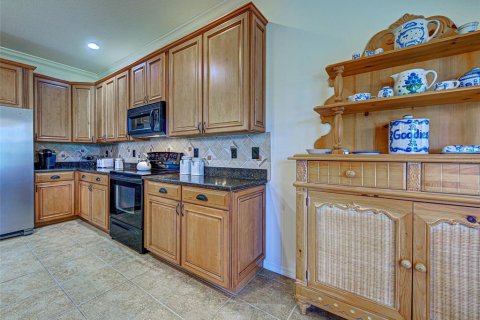 House in Venice, Florida 2 bedrooms, 178 sq.m. № 2216086 - photo 16