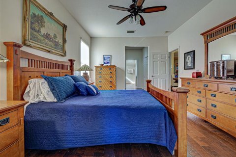House in Venice, Florida 2 bedrooms, 178 sq.m. № 2216086 - photo 25