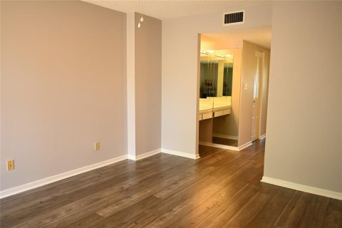 Condo in Clearwater, Florida, 2 bedrooms  № 1866021 - photo 6