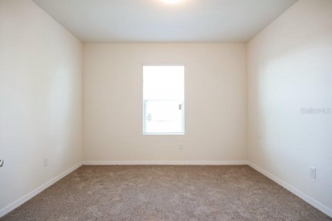 House in Cape Coral, Florida 4 bedrooms, 169.83 sq.m. № 1917999 - photo 10
