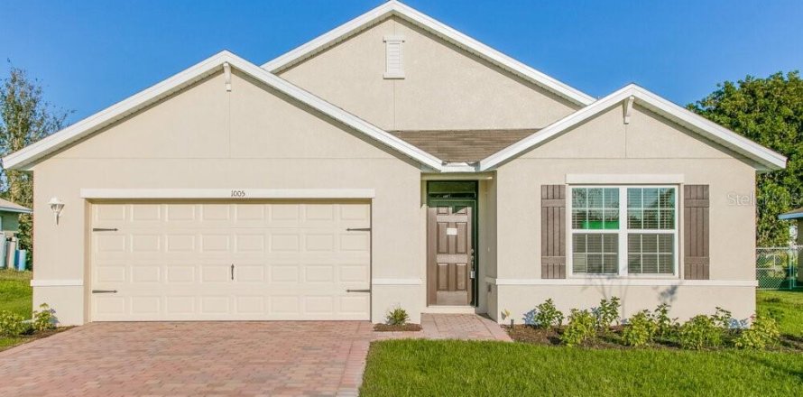 House in Cape Coral, Florida 4 bedrooms, 169.83 sq.m. № 1917999