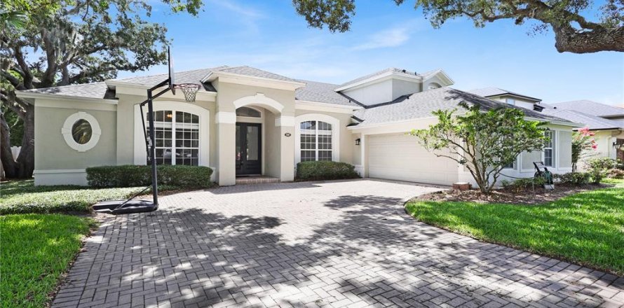 House in Apopka, Florida 4 bedrooms, 324.23 sq.m. № 2095669