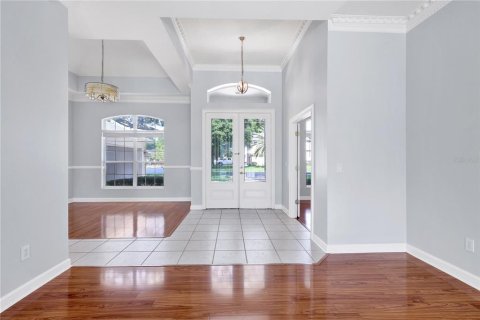 House in Apopka, Florida 4 bedrooms, 324.23 sq.m. № 2095669 - photo 2