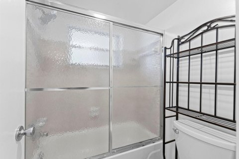 Copropriété à vendre à Margate, Floride: 1 chambre, 66.89 m2 № 2154512 - photo 18