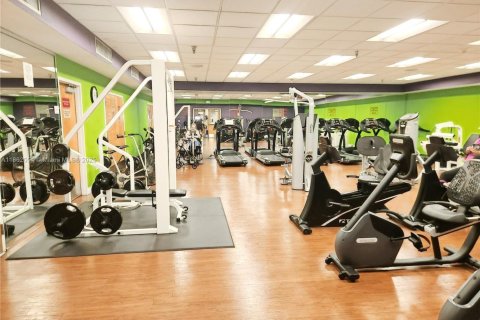 Condo in Pembroke Pines, Florida, 2 bedrooms  № 1892358 - photo 30