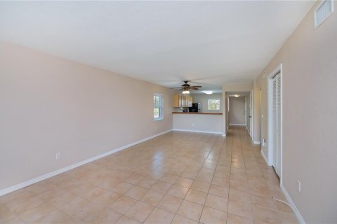 Condominio en venta en Punta Gorda, Florida, 2 dormitorios, 114.08 m2 № 1909055 - foto 27