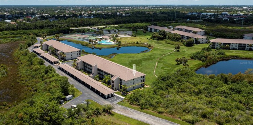 Condominio en Punta Gorda, Florida, 2 dormitorios  № 1909055