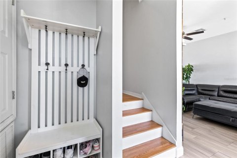 Adosado en venta en Orlando, Florida, 3 dormitorios, 130.34 m2 № 2203570 - foto 10