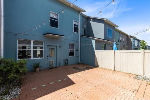 Adosado en venta en Orlando, Florida, 3 dormitorios, 130.34 m2 № 2203570 - foto 18