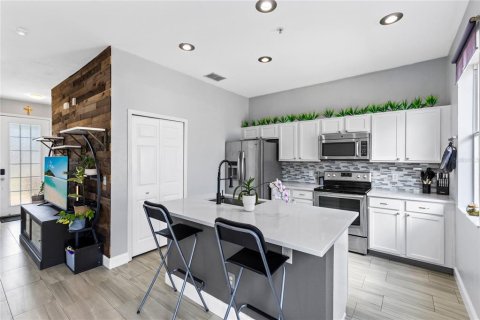 Adosado en venta en Orlando, Florida, 3 dormitorios, 130.34 m2 № 2203570 - foto 6