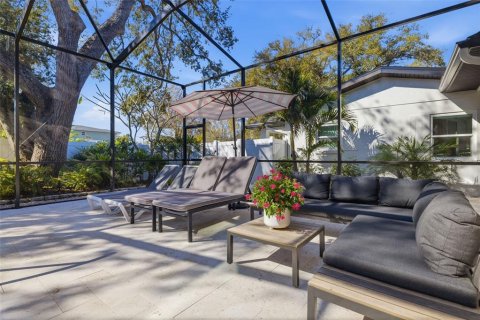 Casa en venta en Saint Petersburg, Florida, 5 dormitorios, 419.73 m2 № 2107371 - foto 22