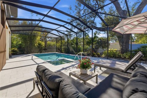 Casa en venta en Saint Petersburg, Florida, 5 dormitorios, 419.73 m2 № 2107371 - foto 16