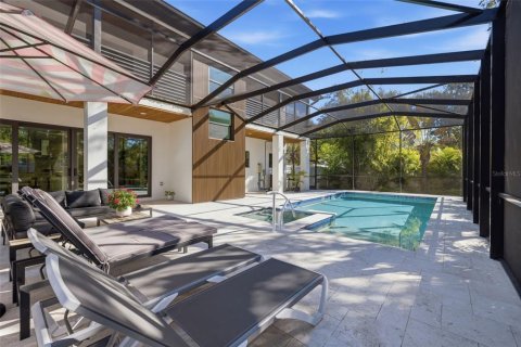 Casa en venta en Saint Petersburg, Florida, 5 dormitorios, 419.73 m2 № 2107371 - foto 20