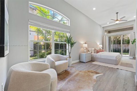 Villa ou maison à louer à Weston, Floride: 5 chambres, 281.22 m2 № 1925233 - photo 17