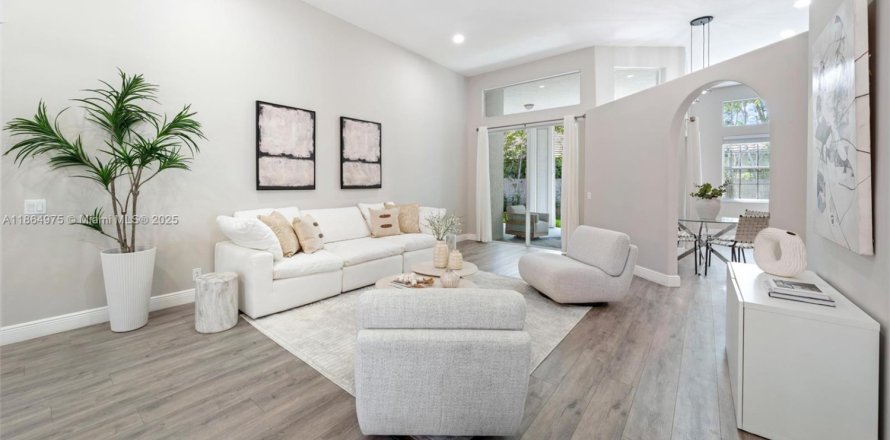 Casa en Weston, Florida 5 dormitorios, 281.22 m2 № 1925233