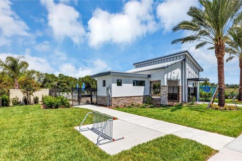 Casa en venta en Minneola, Florida, 4 dormitorios, 219.81 m2 № 2198287 - foto 29